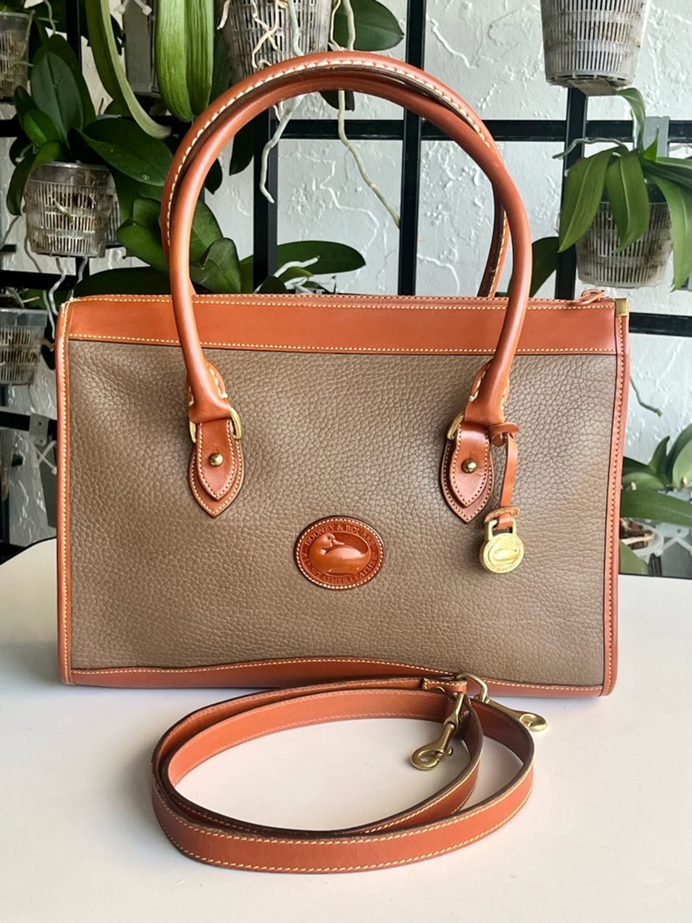 VINTAGE DOONEY AND BOURKE  TAN BEIGE TAUPE SATCHEL CROSSBODY BAG
